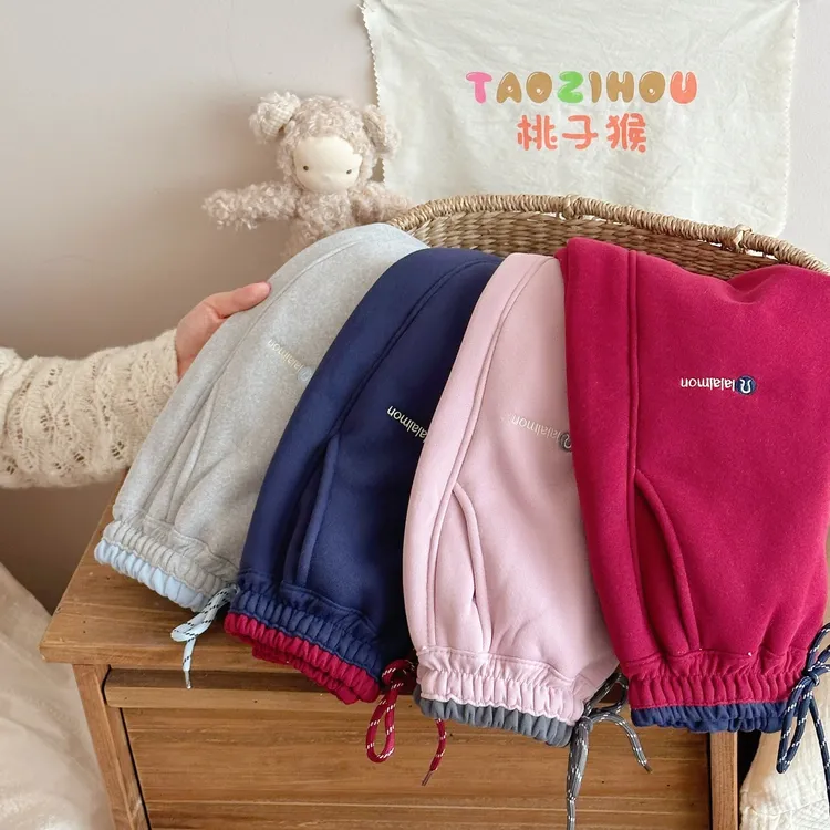 桃子猴25秋季上新儿童男童女童保暖字母加绒卫裤HD25907