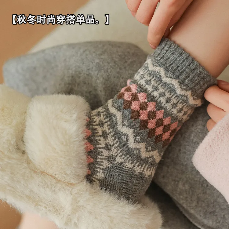 复古咖色袜子女秋冬季纯棉中筒袜加厚保暖羊毛棉袜费尔岛长袜冬天