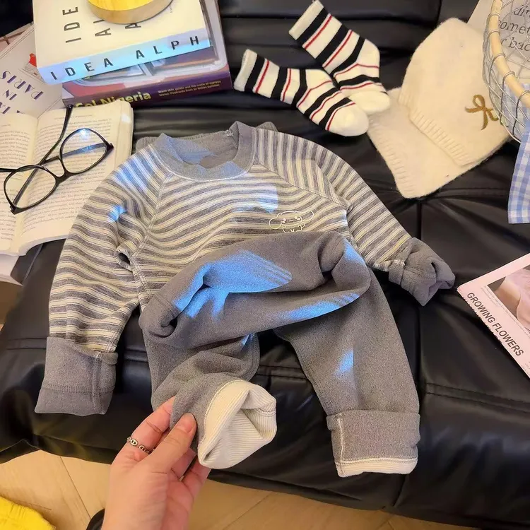 儿童无骨家居服男女10A级抗菌秋冬季羊毛蚕丝秋衣睡衣保暖套装