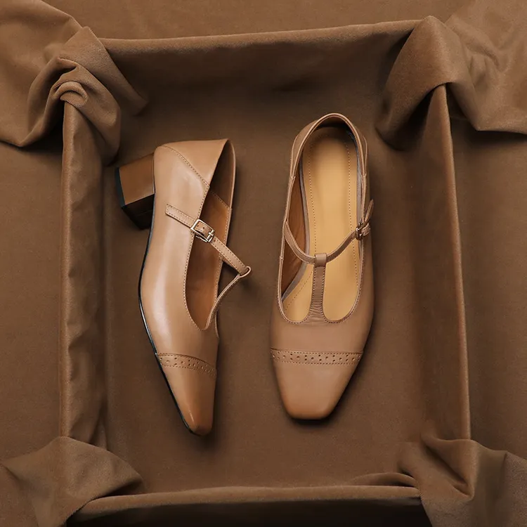 月月家法式方头真皮单鞋女2025春季新款复古小皮鞋中粗跟玛丽珍鞋