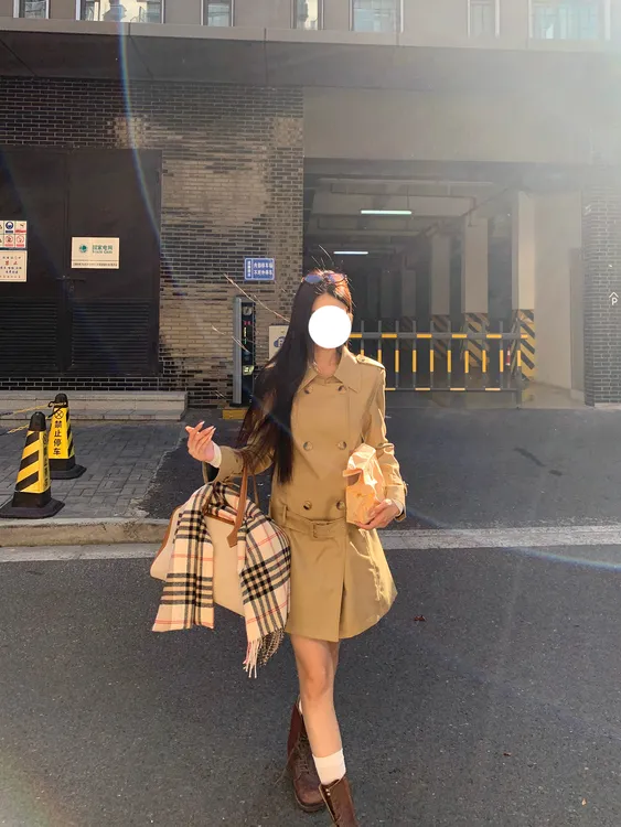 巨好看风衣女款2025新款秋季小个子设计感复古显瘦中长款外套