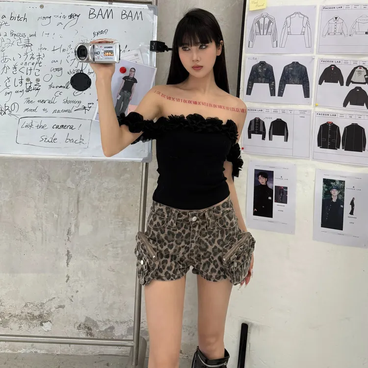 夏季豹纹机能口袋牛仔短裤性感辣妹显瘦包臀热裤阔腿辣妹a字热裤