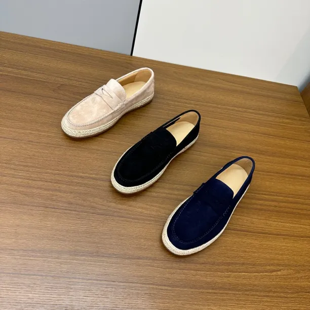 一脚蹬休闲舒适百搭简约男鞋