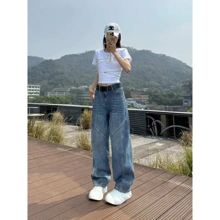 蓝帆-早春设计感弯刀工装口袋牛仔裤女