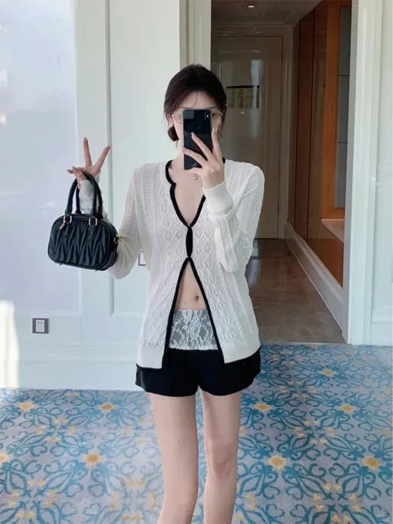 高级感巨好看的套装早秋纯欲拼色针织开衫长袖上衣假两件百搭短裤