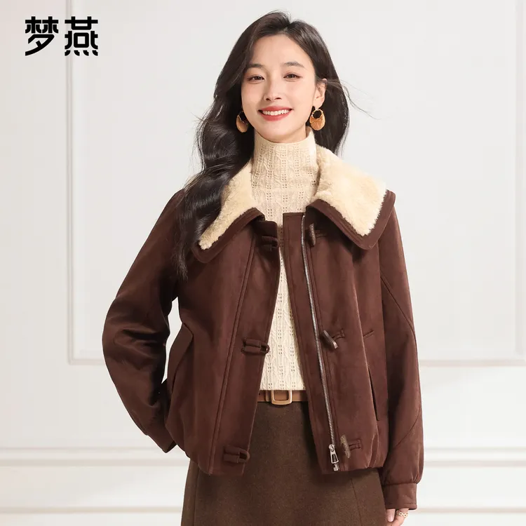 梦燕秋冬女舒适御寒保暖易打理H版型大翻领时尚百搭外套CM13B5012