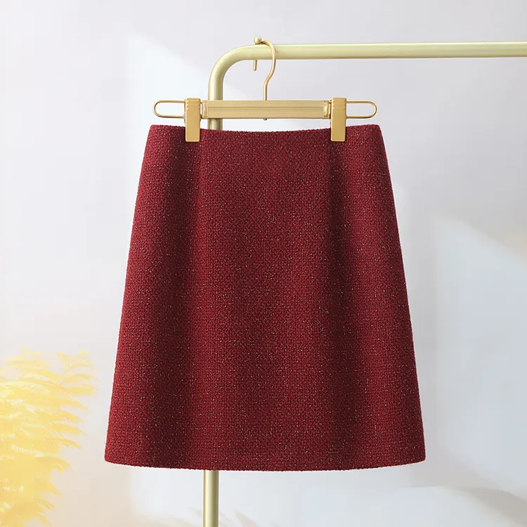 小香风酒红色粗花呢半身裙女2025新款秋冬女高腰显瘦A字裙一步裙