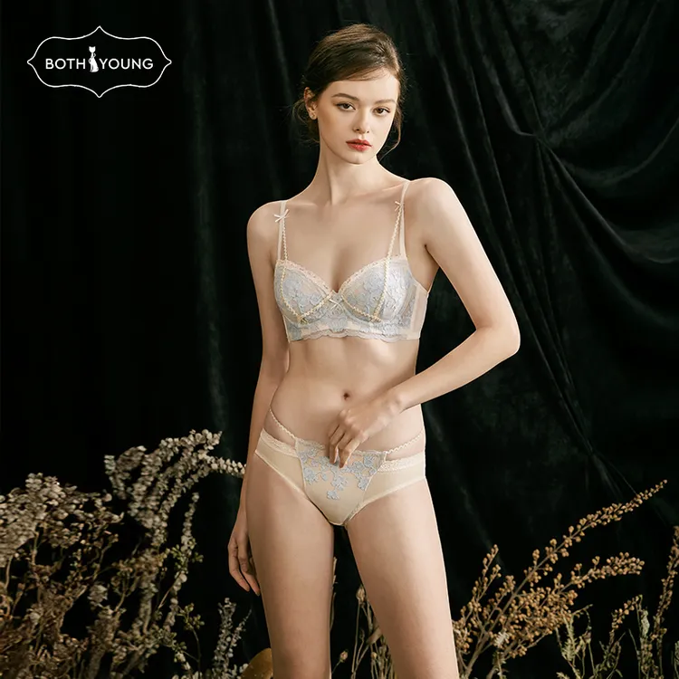 宝诗嫣夏季超薄款法式内衣女士大胸显小防下垂蕾丝文胸罩衣B4W003
