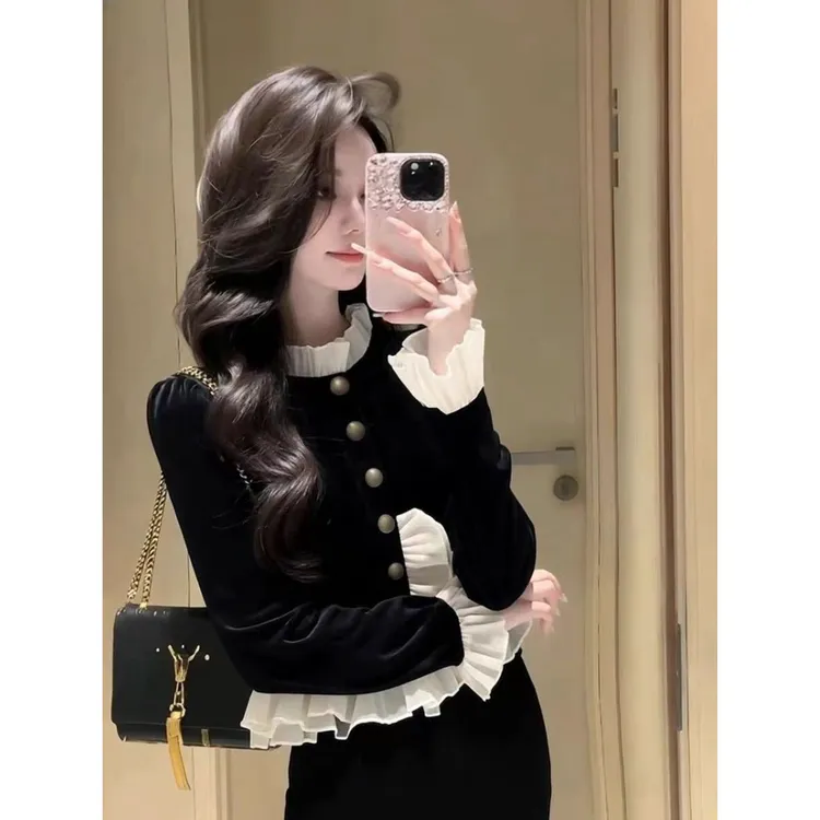 衬衫女高级感轻奢减龄洋气内搭打底衫设计感轻熟气质黑色丝绒上衣