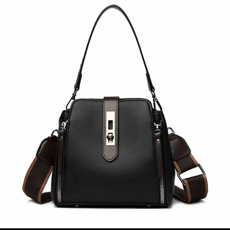 秋季新款女包时尚包包2025百搭斜挎包