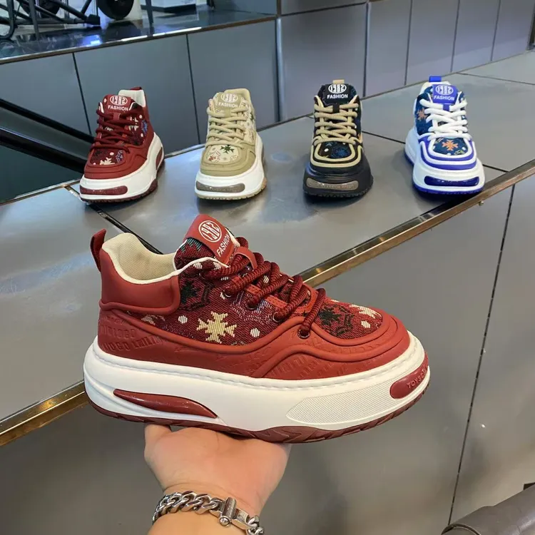 2024秋季时尚新款厚底增高百搭潮流舒适民族风休闲男鞋（皮鞋码）