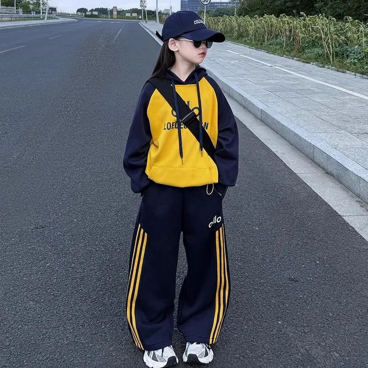 女童套装2025春秋新款儿童休闲连帽卫衣两件套运动服女孩秋装洋气