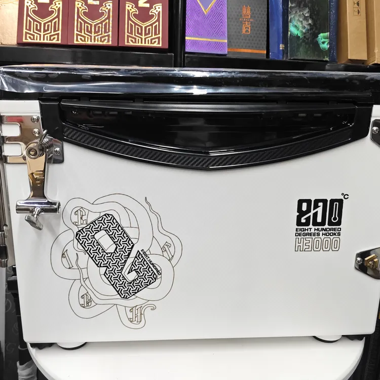 800度赛纹3000高座姿钓箱白色+君田镶标X6G拐角五件套右手亮银色