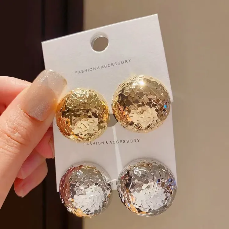 铜合金耳饰 复古肌理感纹理耳钉轻奢小众设计高级感气质百搭耳饰