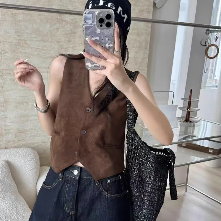 秋季麂皮绒女黑色时尚复古短款马甲女小宽松无袖背心坎肩休闲马夹