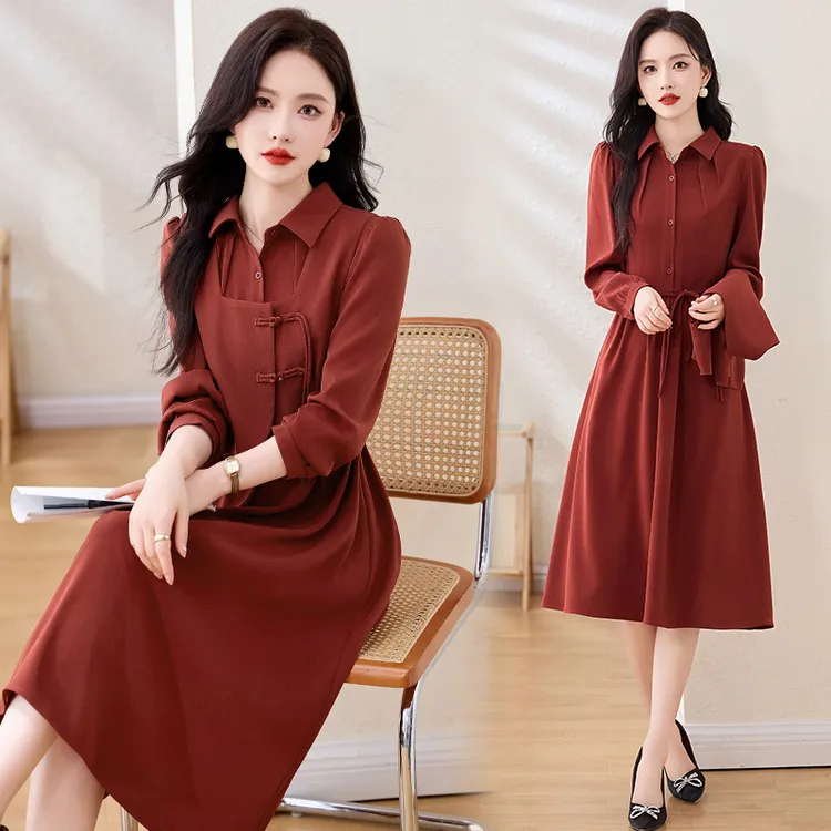 新中式盘扣马甲连衣裙两件套女2025春秋新款时尚修身气质衬衫裙子