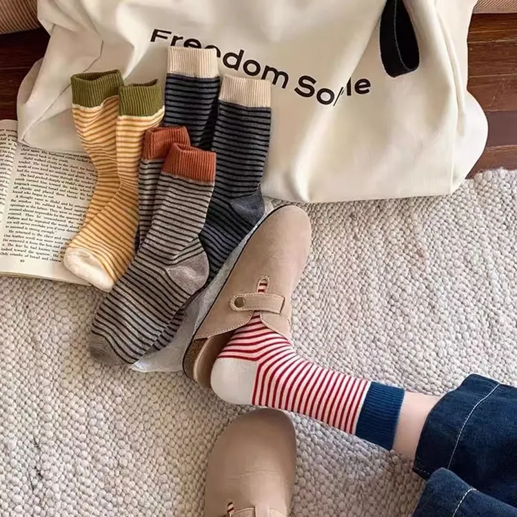 精美独立包装条纹时尚百搭中筒袜W6020