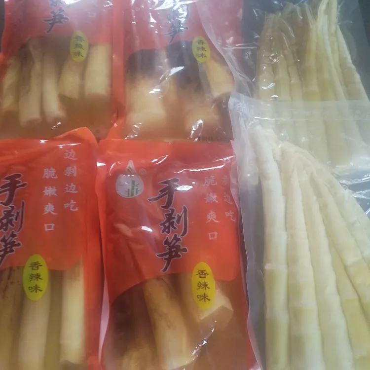 开袋即食手剥笋香辣泡椒味竹笋休闲零食