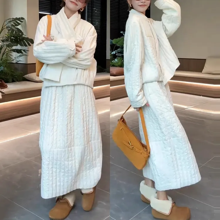 秋冬时尚加厚慵懒气质百搭外穿三件套优雅法式棉服围巾半身裙套装