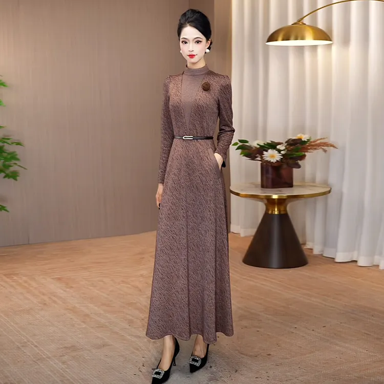 假两件连衣裙女2025秋季新款显瘦气质针织修身大摆裙子长袖长裙