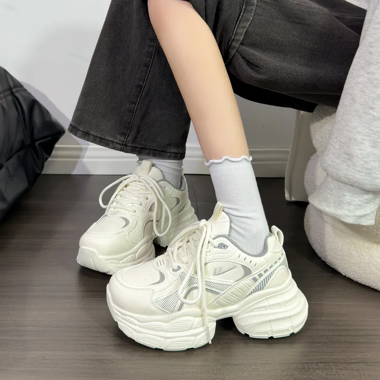 回力2025秋季女鞋老爹鞋学生平跟秋季鞋子时尚休闲鞋透气运动鞋子