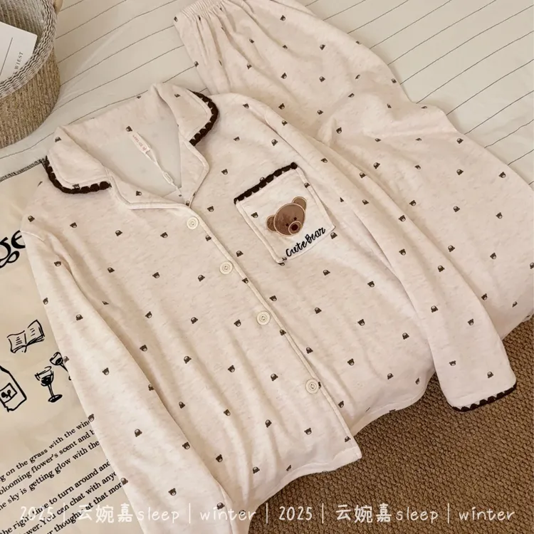 秋冬睡衣女亲肤双面绒加绒卡通保暖家居服小翻领开衫长袖长裤套装