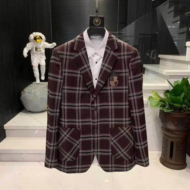 56037   新款男士高奢时尚设计款休闲格子西服
