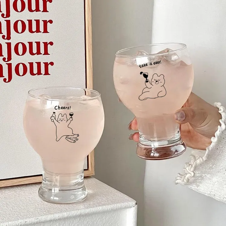 卡通玻璃杯ins高颜值啤酒杯稀奇古怪家用高脚杯果汁饮料杯水杯子