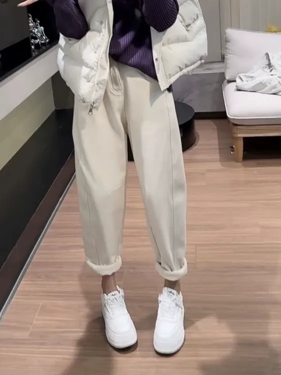 秋冬新款加绒加厚大码哈伦老爹牛仔裤子女大码梨形显瘦高腰九分裤