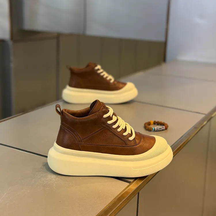 秋冬新款男鞋轻奢高级感加绒棉鞋擦色男士潮鞋小众设计原创鞋百搭