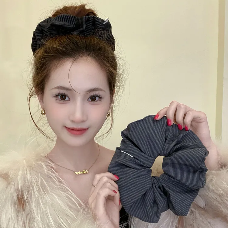 秋冬细条纹大号发圈女柔美高级感韩国简约法式复古百搭丸子头发绳