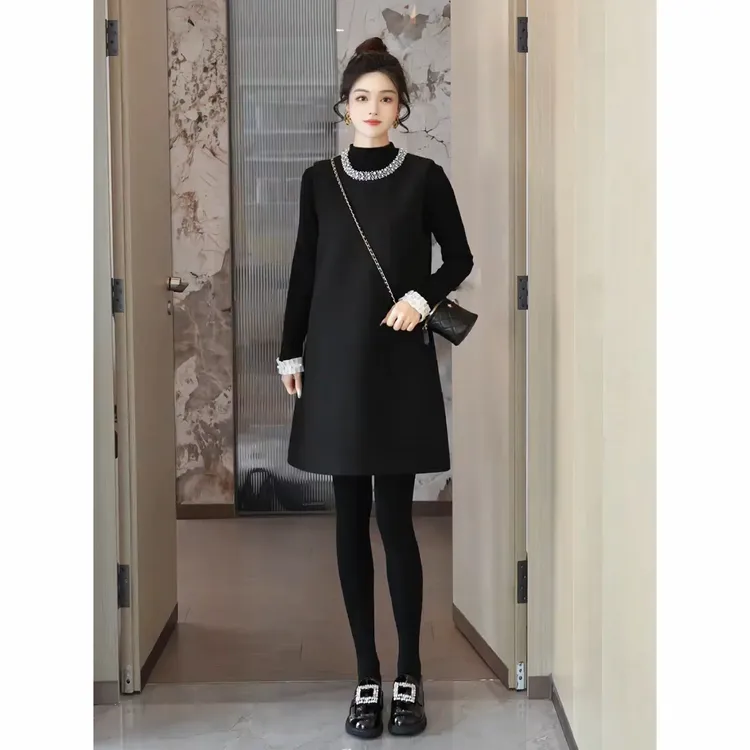 QEIIWM/柒戚冬季法式复古气质重工钉珠小香无袖背心裙7190