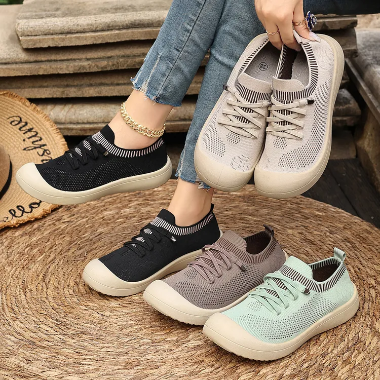 夏季运动休闲鞋女透气软底轻便妈妈鞋舒适一脚蹬防滑低帮浅口单鞋