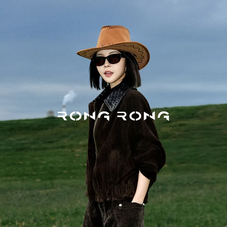 溶溶【林深暮色】RONGRONG 牛反绒皮拼接绵羊皮编织领巴恩皮衣55059