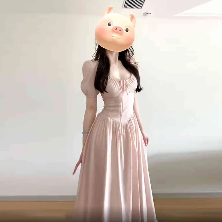 粉色法式温柔风方领连衣裙2025新款夏季女装小众设计感气质长裙子