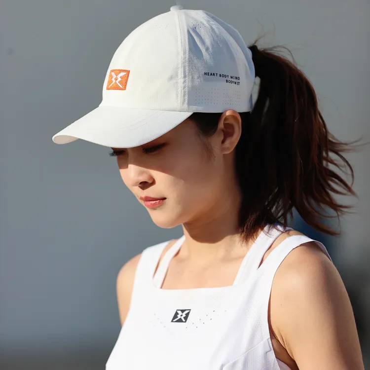 BODYWIT身体智慧T01轻质防护跑步帽遮阳运动透气速干