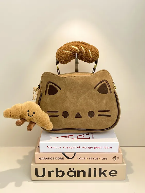 猫咪脸毛绒面包手提斜挎吐司包 韩系小众设计ins风百搭少女通勤包