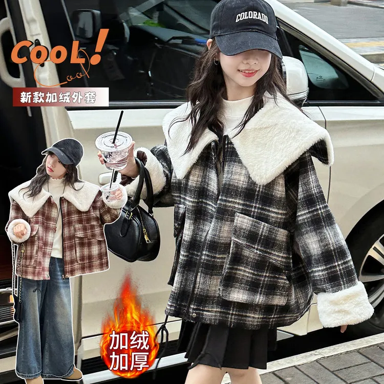 2025女童冬季格子可爱风翻领秋冬普通外套短款洋气加厚加绒小香风