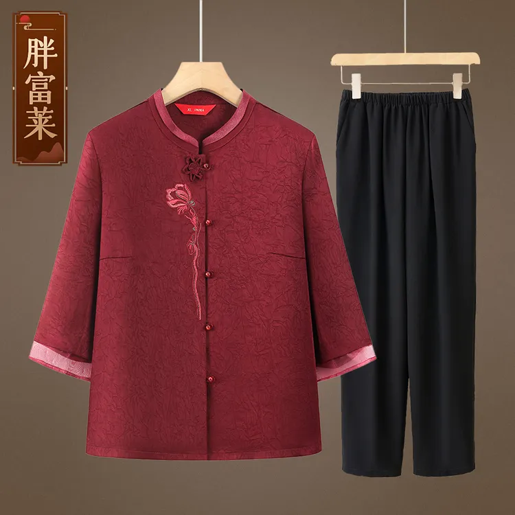 中老年妈妈秋装喜婆婆装新中式2025年秋季爆款洋气高贵红色上衣