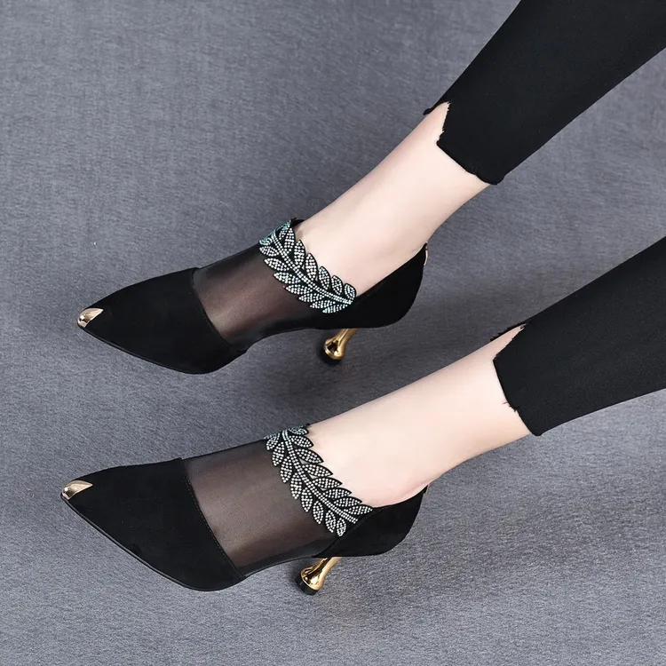 2025尖头秋季磨砂皮时尚细跟春秋单鞋包头高跟凉鞋纯色皮鞋黑色