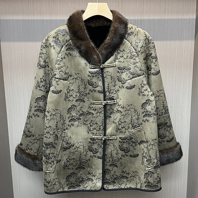 冬季奶奶装棉袄上衣外套加绒加厚中长款中老年人女装棉服宽松大码