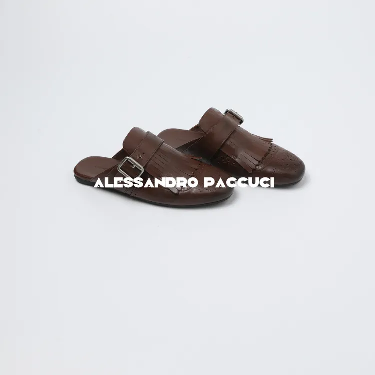 AP洛哥53067XT【镌纹行】胎牛皮做旧擦色划痕雕花流苏包头时尚半拖