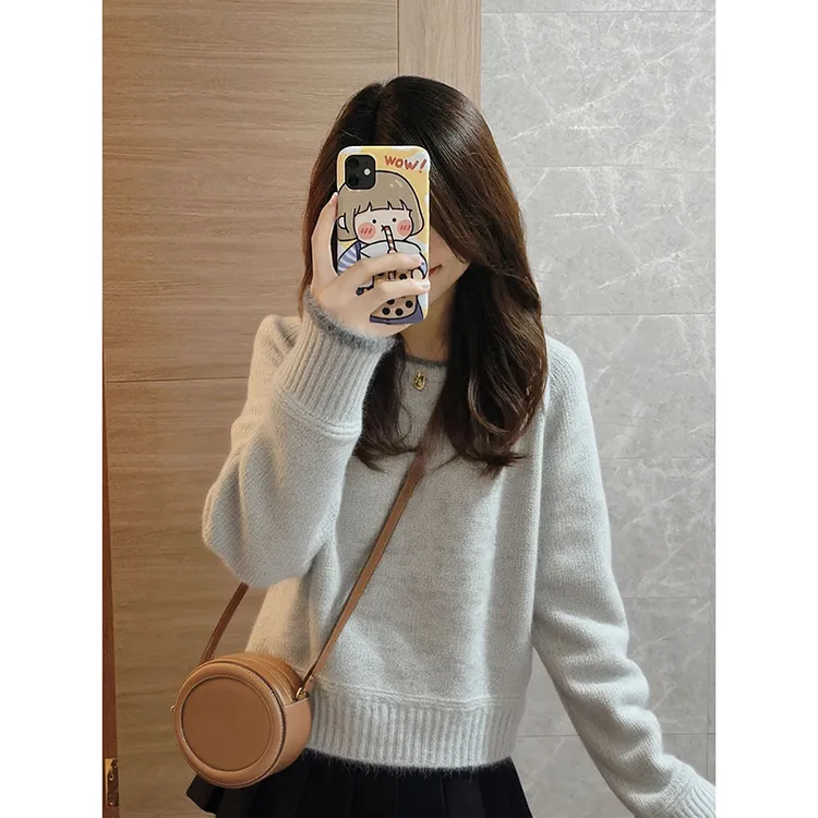 浅灰色慵懒风套头针织衫女2025冬季新款绝美巨好看内搭可外穿毛衣