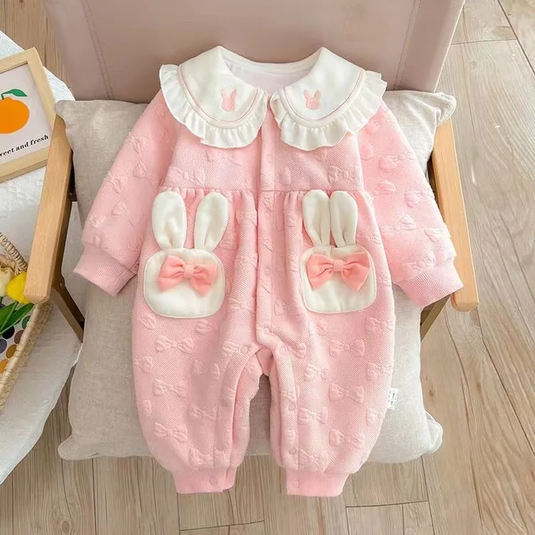 婴童装春秋加绒哈衣小月龄外出服满月百天爬爬服女宝宝夹棉连体衣