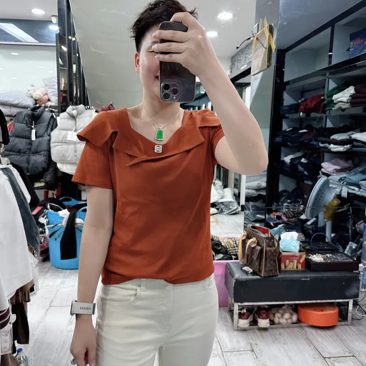 特色方领外翻不规则设计时尚4色上衣6908品