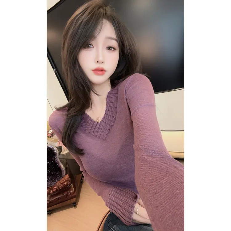 【陈陈私服】33%超细羊毛 洋气减龄显瘦v领长袖针织衫25091604
