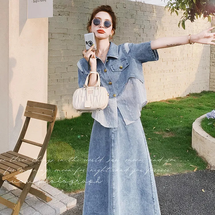 【新款首发】原创牛仔刺绣拼接套装C021-6068-P155控228