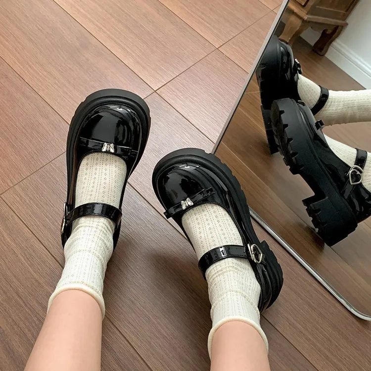 时尚蝴蝶法式黑色厚底小皮鞋女2025新款春季百搭复古增高玛丽珍鞋