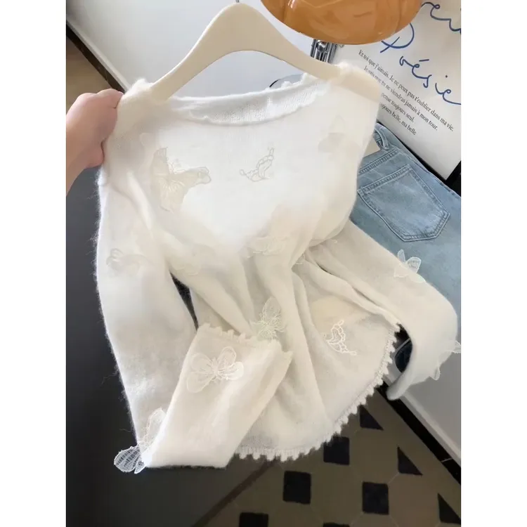 立体蝴蝶白色针织衫毛衣女士2025新款上衣设计感小众韩系早秋穿搭