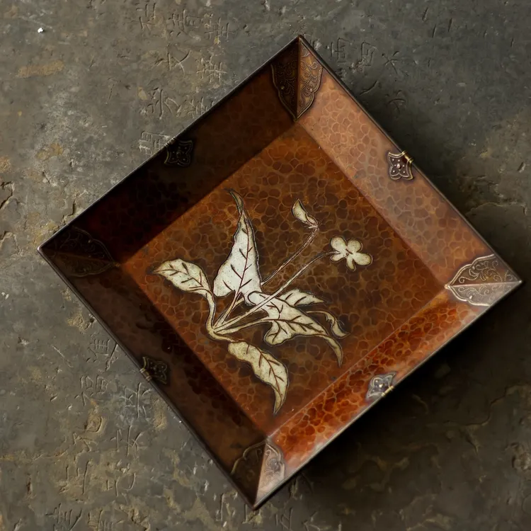 江山作铜手作四角皿广岛旧铜器四方型铜蟲工艺银花饰20×2.8公分